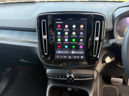 2023 Volvo XC40 - photo 22