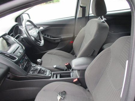 2016 Ford Focus - photo 9