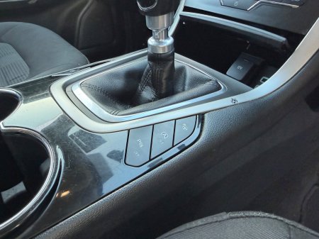 2017 Ford Galaxy - photo 16