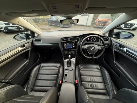 2018 Volkswagen Golf - photo 2