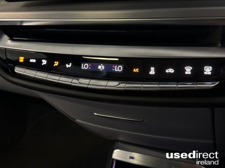 2025 Cadillac Lyriq - photo 11