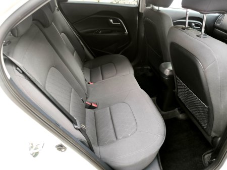 2016 Kia Rio - photo 12