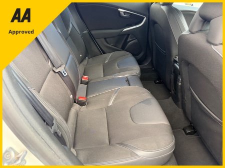 2015 Volvo V40 - photo 26