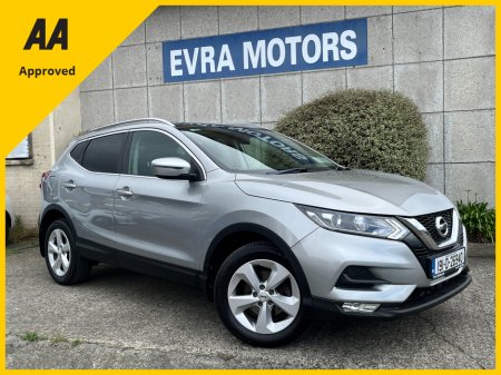 2019 Nissan Qashqai SV PETROL MANUAL //PANORAMIC GLASS ROOF//REVERSE CAMERA//SAT NAV//