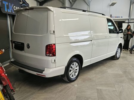 2022 Volkswagen Transporter - photo 2