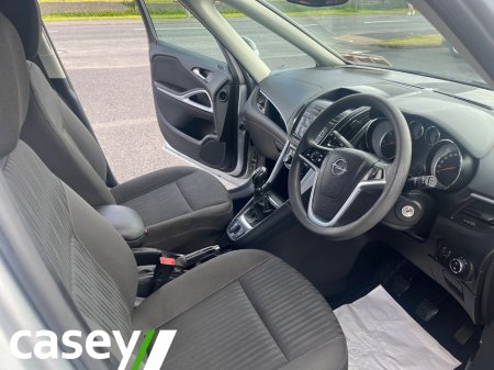 2016 Opel Zafira - photo 15