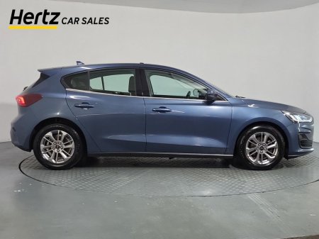 2023 Ford Focus - photo 2
