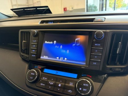 2016 Toyota RAV4 - photo 24