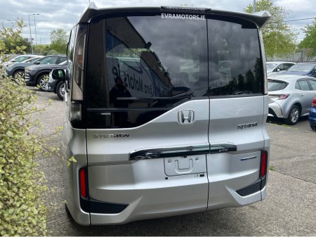 2019 Honda Stepwagon - photo 8