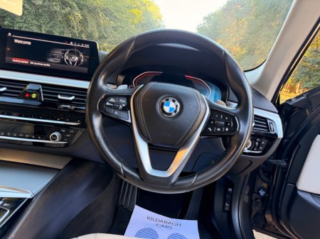 2020 BMW 5-Series - photo 19