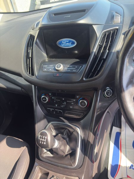 2017 Ford Kuga - photo 6