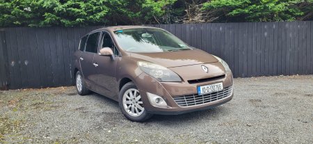 2010 Renault Grand Scenic - photo 2