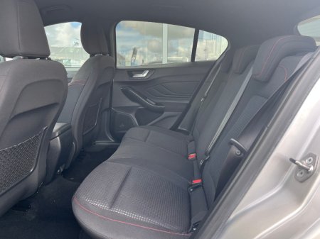 2020 Ford Focus - photo 7