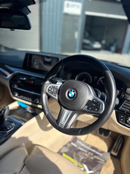 2019 BMW 5-Series - photo 6