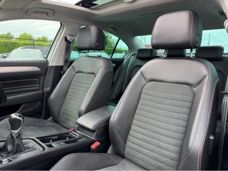 2022 Volkswagen Passat - photo 17
