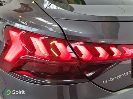 2023 Audi e-tron GT quattro - photo 23