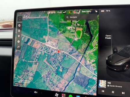 2024 Tesla Model 3 - photo 35
