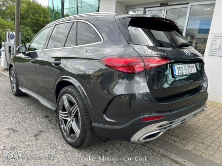 2025 Mercedes-Benz GLC - photo 18