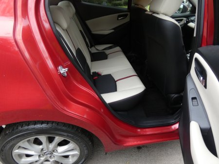 2015 Mazda Demio - photo 8