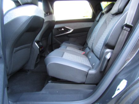 2025 Peugeot 5008 - photo 17