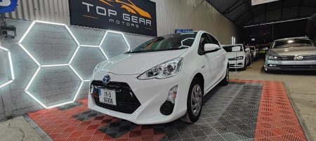 2017 Toyota Aqua 1.8 Hybrid