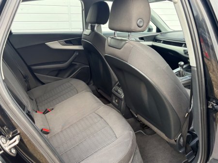 2016 Audi A4 - photo 9