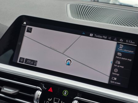 2022 BMW 3-Series - photo 5