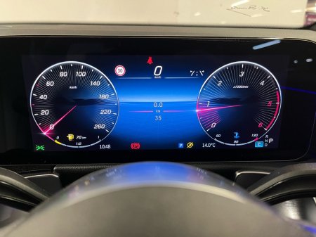 2025 Mercedes-Benz GLB - photo 8