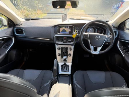 2018 Volvo V40 - photo 5