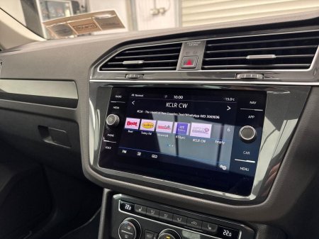 2020 Volkswagen Tiguan - photo 14