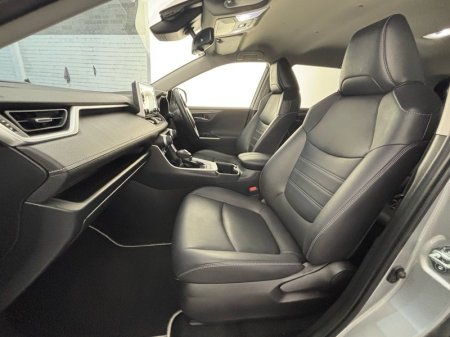 2022 Toyota RAV4 - photo 6