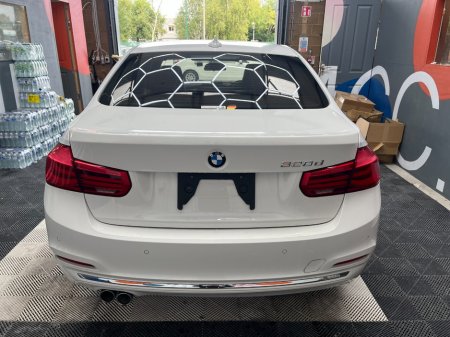 2017 BMW 3-Series - photo 4
