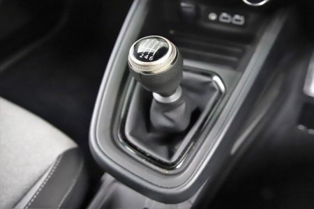 2024 Renault Clio - photo 24