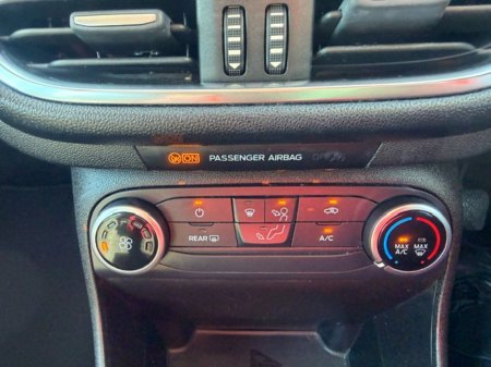 2019 Ford Fiesta - photo 23