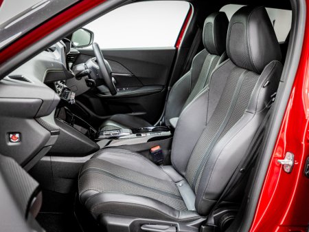 2024 Peugeot 2008 - photo 6