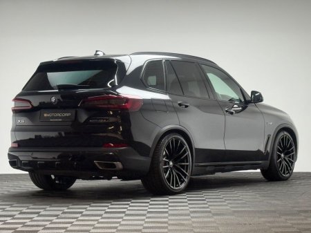 2022 BMW X5 - photo 7