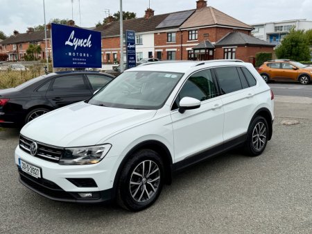 2020 Volkswagen Tiguan - photo 2
