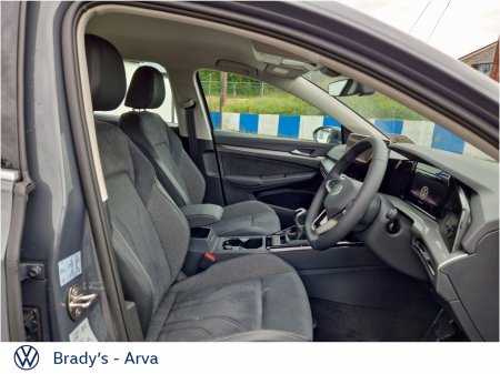 2026 Volkswagen Golf - photo 23