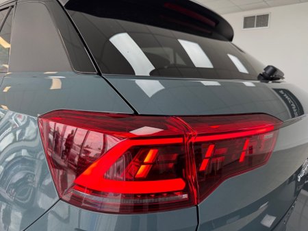 2024 Volkswagen T-Roc - photo 22