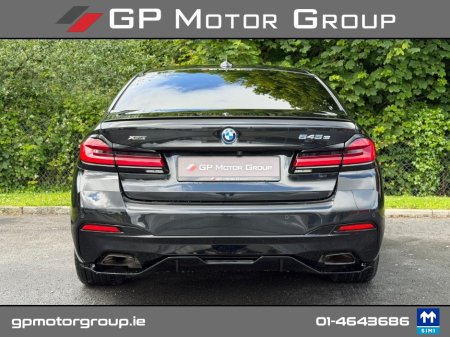 2023 BMW 5-Series - photo 11