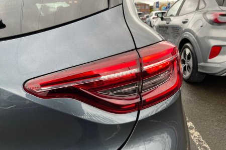 2020 Renault Clio - photo 24