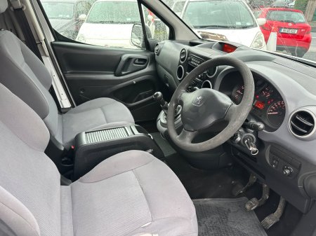 2013 Peugeot Partner - photo 5