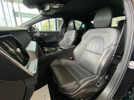 2023 Volvo S60 - photo 9