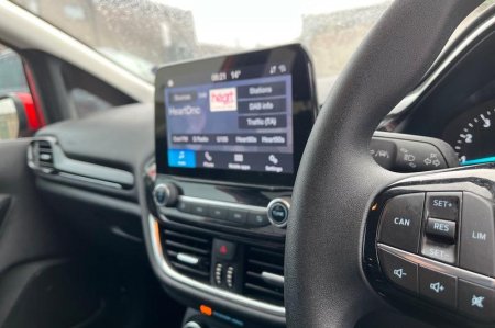 2020 Ford Fiesta - photo 27