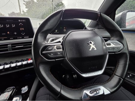 2018 Peugeot 5008 - photo 16