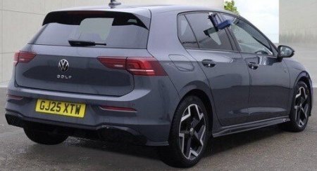 2025 Volkswagen Golf - photo 4