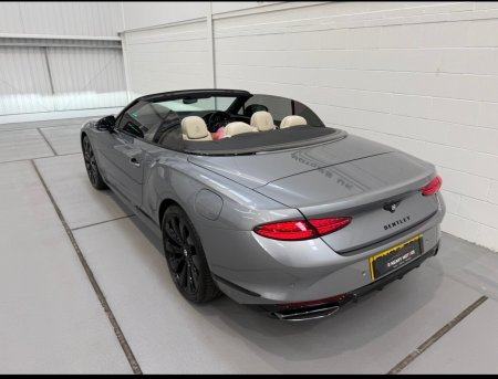 2026 Bentley Continental - photo 15