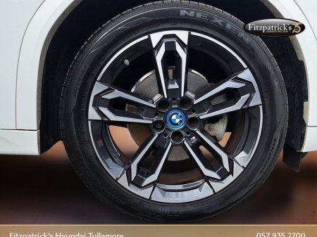 2024 BMW iX2 - photo 4