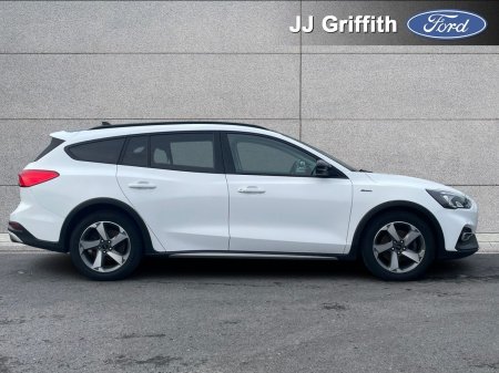 2020 Ford Focus - photo 4