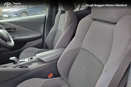 2025 Toyota C-HR - photo 14